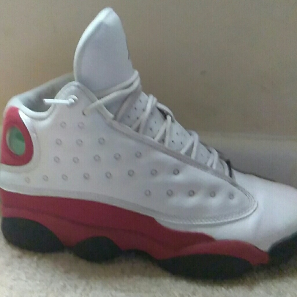 Jordan 13 "Cherry"